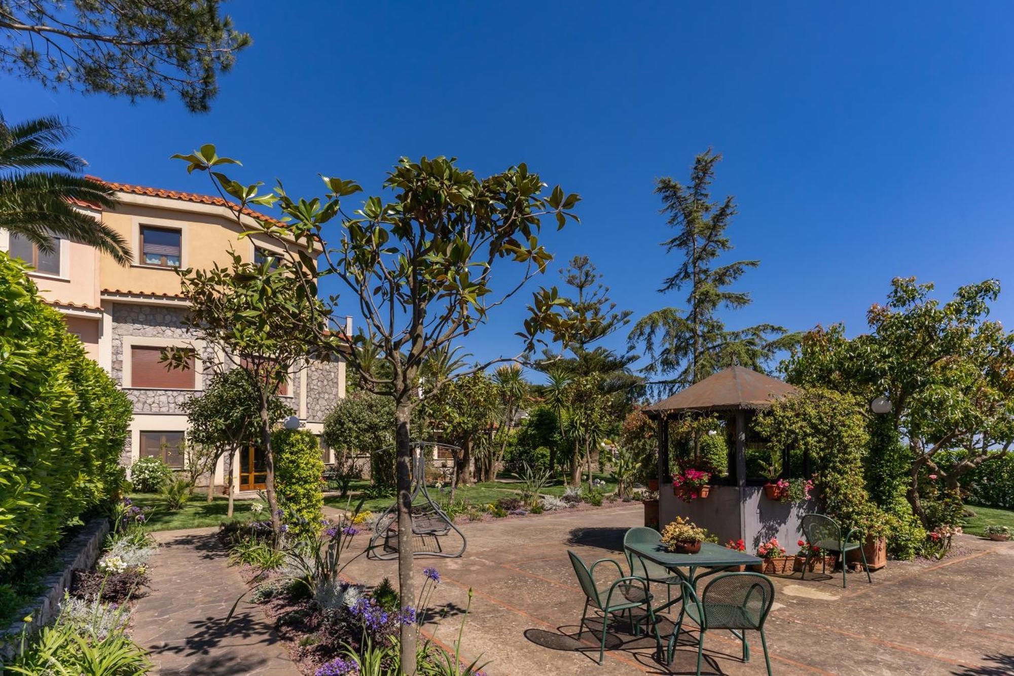 Villa Solatia Massa Lubrense Exterior photo